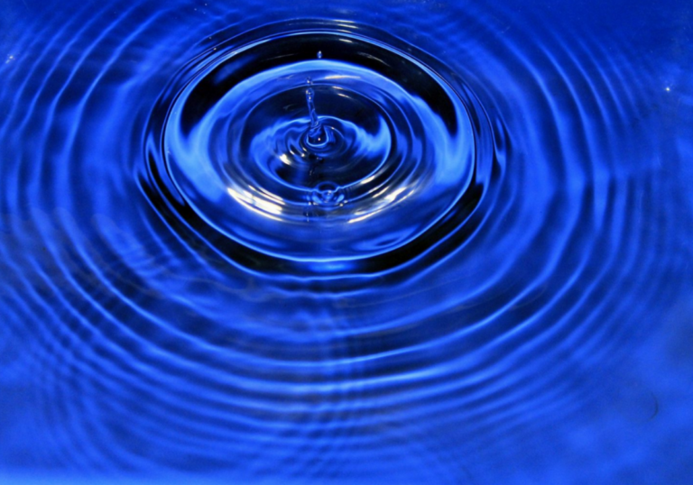 Wpływ Pól Morficznych na Hipnoterapię i Ustawienia Systemowe